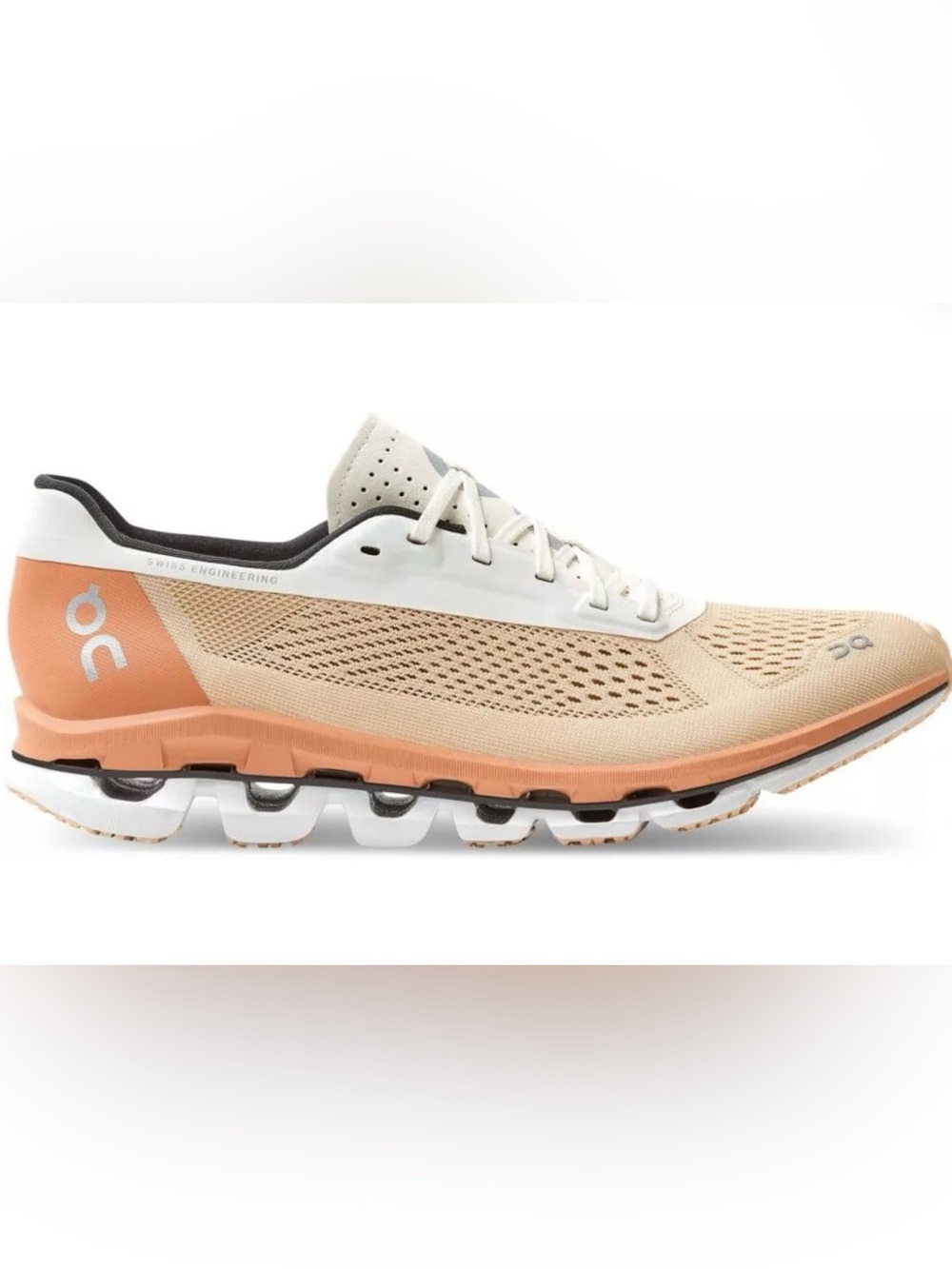 On Cloud  On Cloudboom Women’s running shoe Sz 9.5